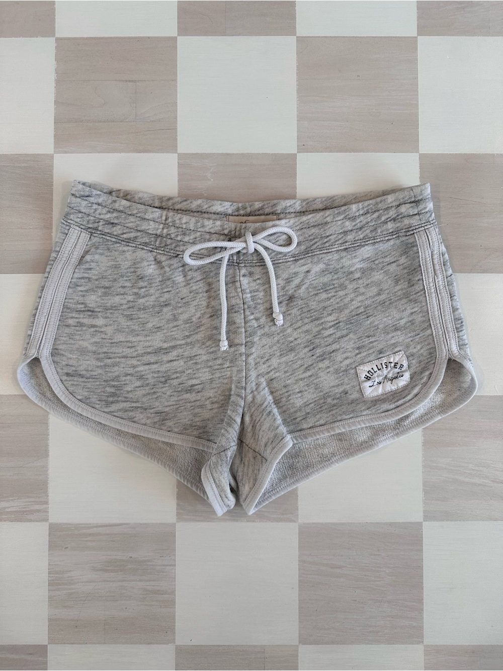 hollister y2k grey white dolphin hem micro shorts